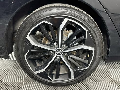 Used 2024 Nissan Altima 2.5 SR FWD image 31
