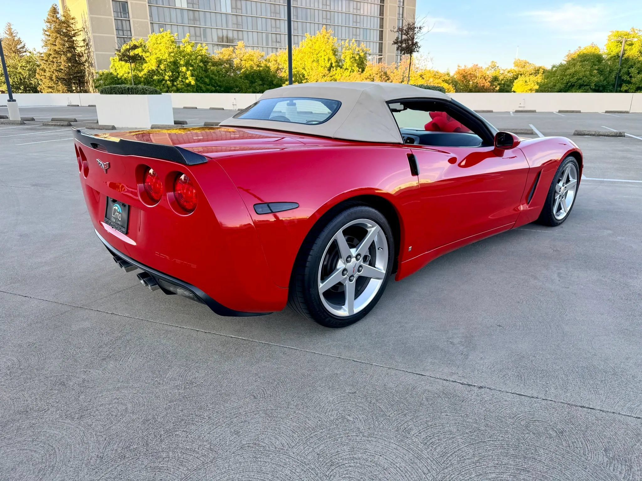 Used 2006 Chevrolet Corvette Convertible w/ Preferred Equipment Group RWD image 26