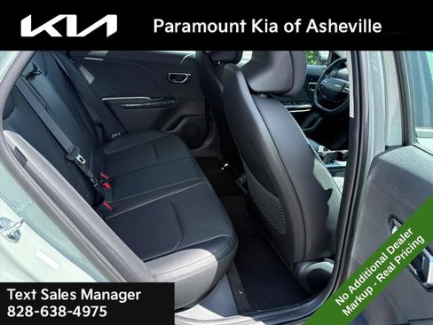 New 2026 Kia K4 EX FWD image 22