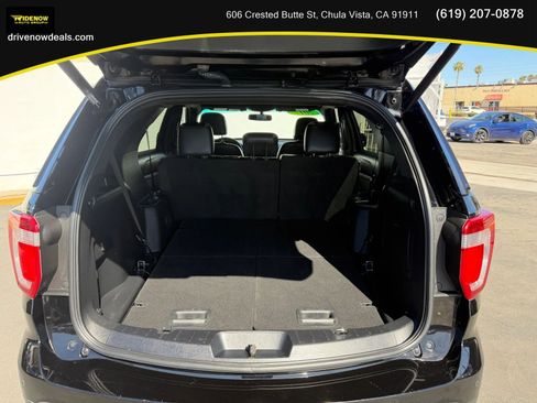 Used 2017 Ford Explorer XLT w/ Equipment Group 202A FWD image 29