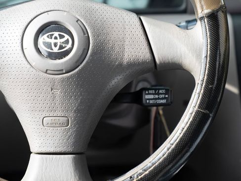 Used 2003 Toyota Corolla CE FWD image 30