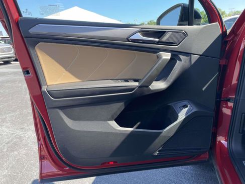 Certified 2024 Volkswagen Tiguan SE R-Line image 14