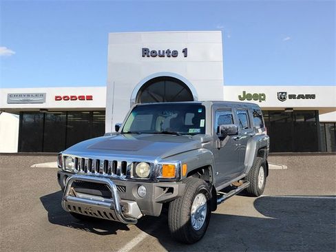 Used 2008 HUMMER H3 Luxury image 4