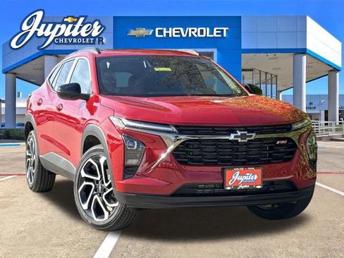 New 2026 Chevrolet Trax RS w/ Sunroof Package FWD image 1