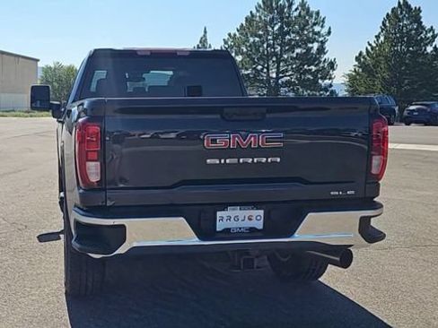 Used 2024 GMC Sierra 2500 SLE w/ SLE Value Package; AWD/4WD image 8