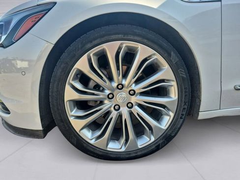 Used 2017 Buick LaCrosse Premium w/ Driver Confidence Package #2 FWD image 9