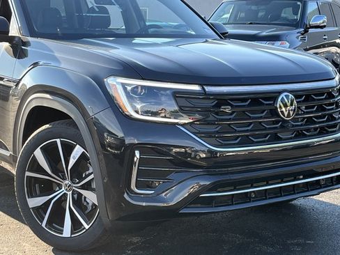 New 2026 Volkswagen Atlas SEL Premium R-Line AWD/4WD image 3