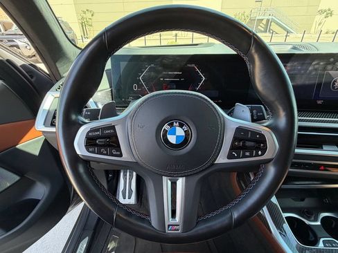 Used 2023 BMW X7 M60i w/ Executive Package AWD/4WD image 14