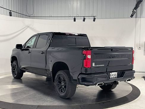 Used 2024 Chevrolet Silverado 1500 LT Trail Boss w/ LT Trail Boss Premium Package AWD/4WD image 14