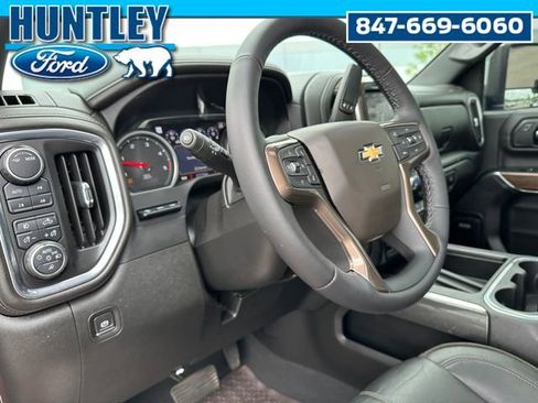 Used 2022 Chevrolet Silverado 2500 High Country image 19