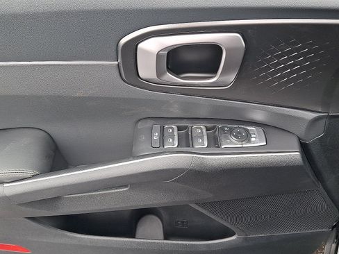 New 2026 Kia Sorento LX FWD image 9