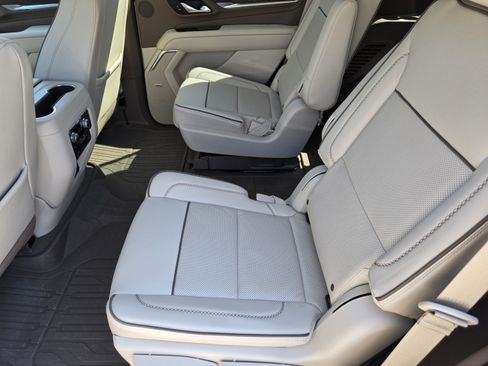 Used 2023 GMC Yukon Denali w/ LPO, Floor Liner Package AWD/4WD image 26
