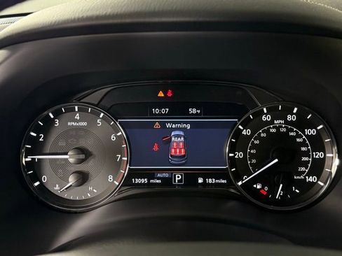 Used 2024 INFINITI QX80 Sensory AWD/4WD image 24