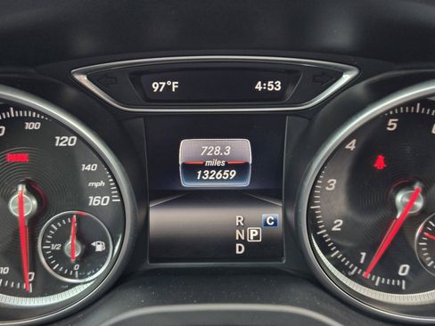 Used 2017 Mercedes-Benz CLA 250 image 17