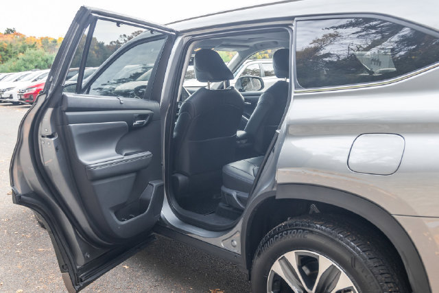 Used 2026 Toyota Highlander XLE AWD/4WD image 21