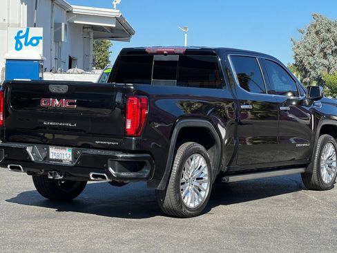 Used 2019 GMC Sierra 1500 Denali w/ Denali Ultimate Package AWD/4WD image 4