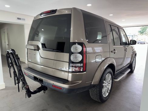 Used 2016 Land Rover LR4 HSE LUX AWD/4WD image 6