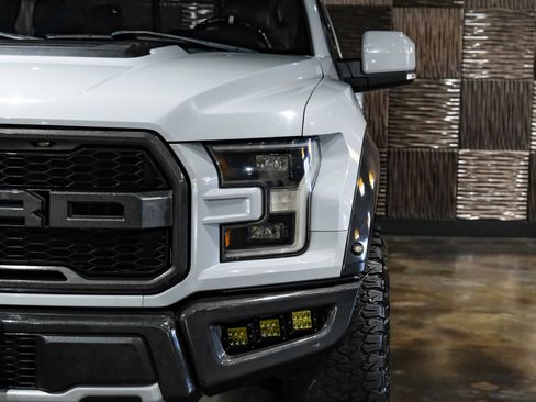 Used 2017 Ford F150 Raptor w/ Equipment Group 802A Luxury AWD/4WD image 45