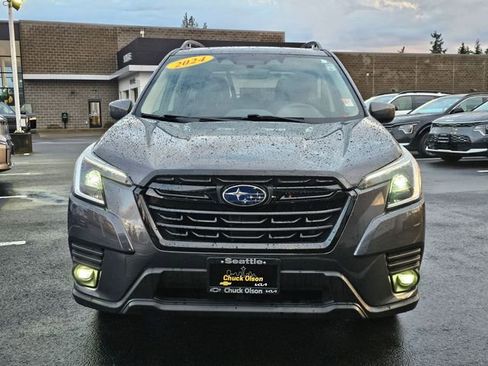 Used 2024 Subaru Forester Premium image 10