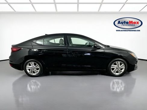 Used 2019 Hyundai Elantra Value Edition FWD image 10