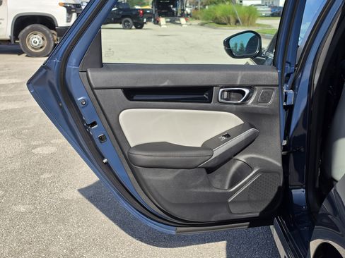 Used 2025 Honda Civic Sport Touring image 13