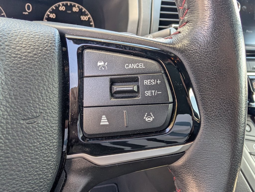 Used 2025 Honda Odyssey Sport-L image 9
