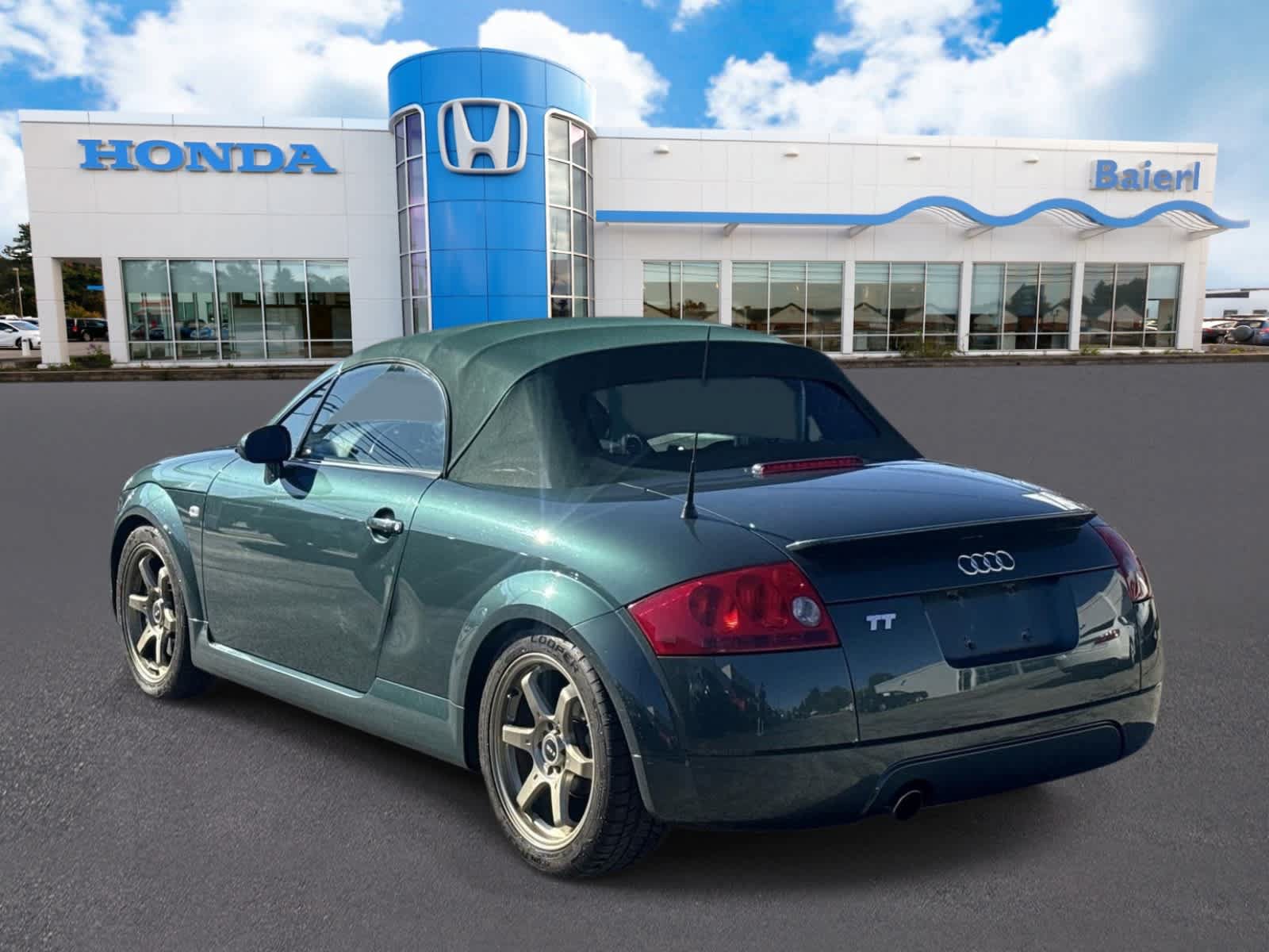 Used 2001 Audi TT 1.8T FWD image 3