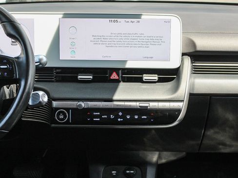 Certified 2024 Hyundai Ioniq 5 SEL RWD image 15