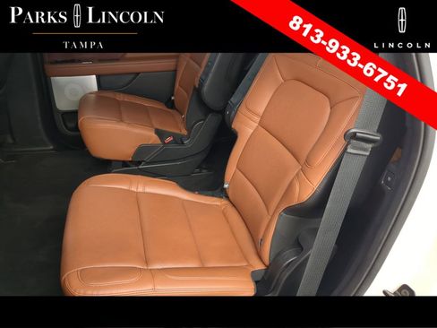 Used 2021 Lincoln Navigator Reserve w/ Luxury Package AWD/4WD image 15
