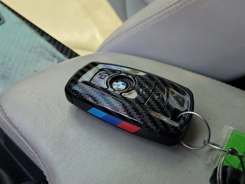 Used 2015 BMW M3 RWD image 40
