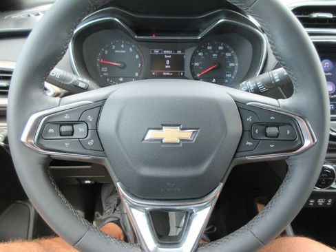 Certified 2023 Chevrolet TrailBlazer ACTIV w/ Convenience Package FWD image 24