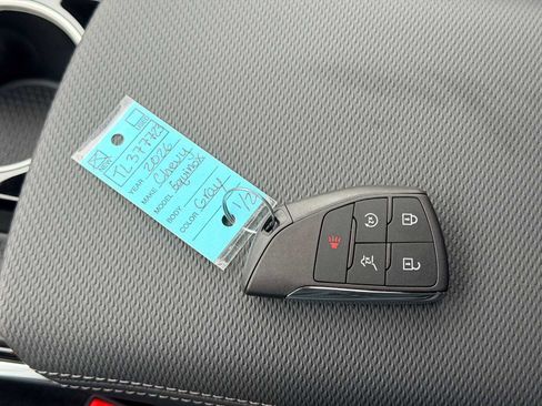 New 2026 Chevrolet Equinox LT image 33