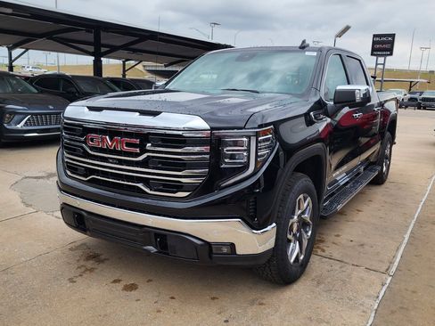 New 2026 GMC Sierra 1500 SLT w/ SLT Premium Plus Package AWD/4WD image 8