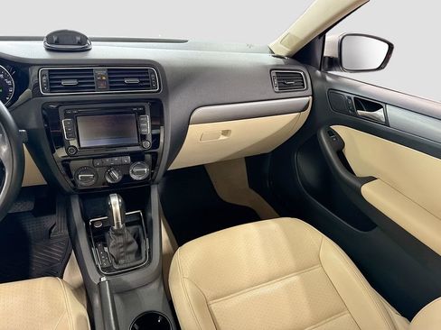 Used 2015 Volkswagen Jetta TDI SE image 23