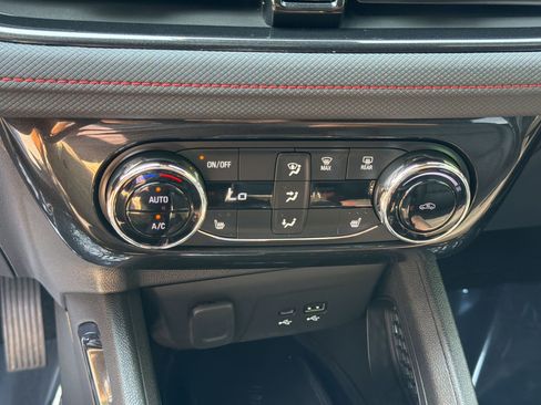 Used 2024 Chevrolet TrailBlazer RS w/ Convenience Package FWD image 18