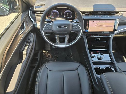 New 2026 Jeep Grand Cherokee Limited AWD/4WD image 29