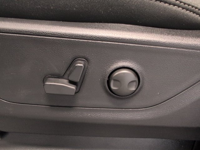 New 2026 RAM 1500 Big Horn w/ Night Edition AWD/4WD image 11
