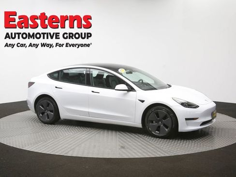 Used 2023 Tesla Model 3 Standard Range RWD image 44