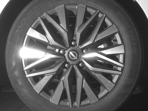 Used 2025 Nissan Altima 2.5 SV FWD image 13