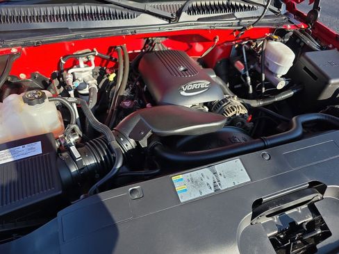 Used 2007 Chevrolet Silverado 3500 LT image 13