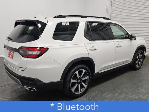 Used 2024 Honda Pilot Touring image 9
