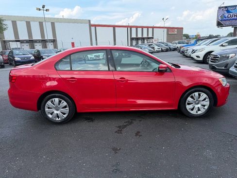 Used 2012 Volkswagen Jetta SE FWD image 7