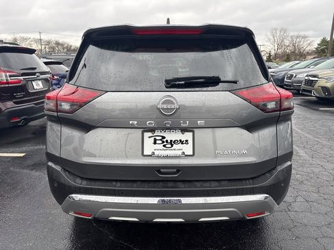 Used 2023 Nissan Rogue Platinum w/ Platinum Premium Package image 4