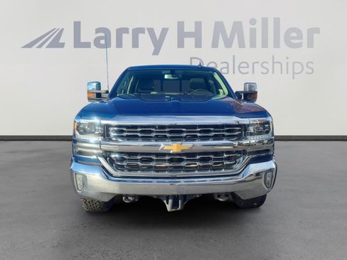 Used 2018 Chevrolet Silverado 1500 LTZ w/ Max Trailering Package image 8