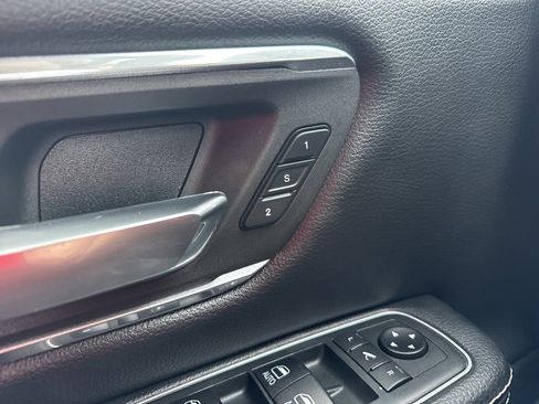 Used 2020 RAM 1500 Laramie w/ Sport Appearance Package image 7