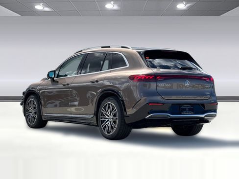New 2026 Mercedes-Benz EQS 550 4MATIC SUV image 3