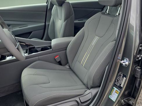 New 2026 Hyundai Elantra SEL Sport Premium w/ Cargo Package FWD image 25