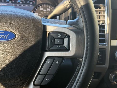 Used 2017 Ford F250 Platinum w/ Platinum Ultimate Package image 16