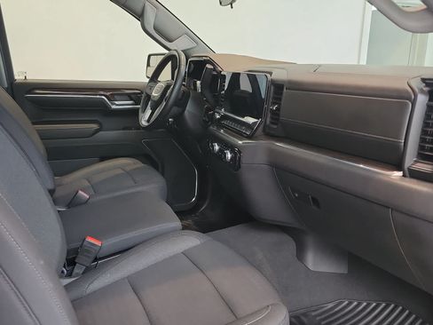 Used 2024 GMC Sierra 1500 Elevation AWD/4WD image 16