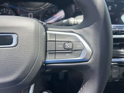 New 2025 Jeep Compass Latitude w/ Altitude Special Edition image 45